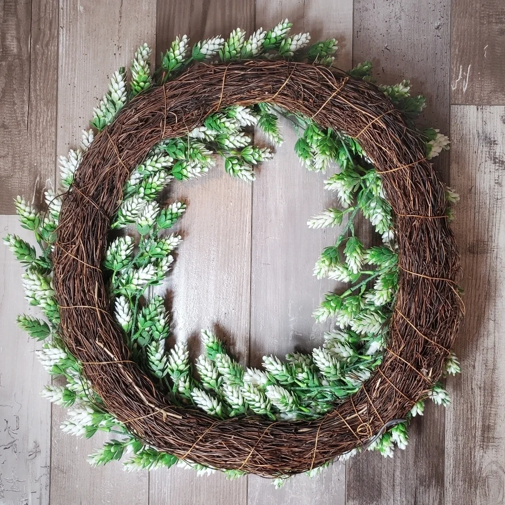 N/A artificial greenery